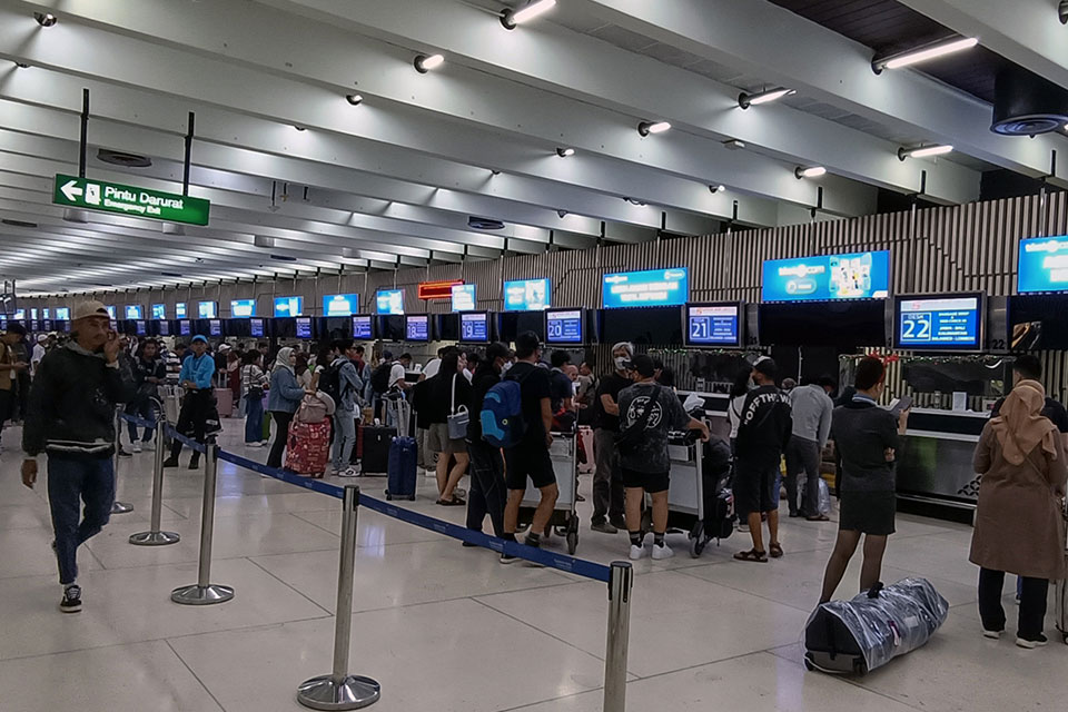 Consejos para evitar problemas con los vuelos durante las vacaciones